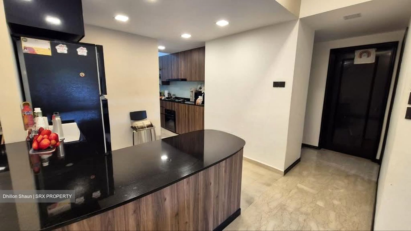 Seletaris (D27), Condominium #601842641